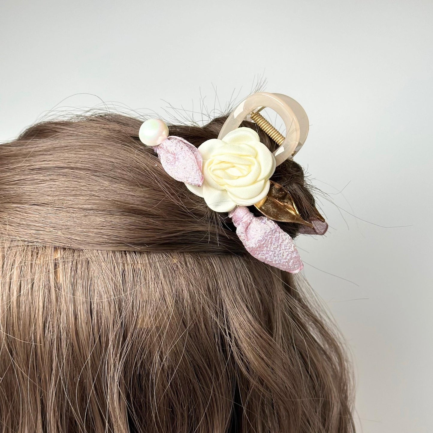 White Rose Hair Claw