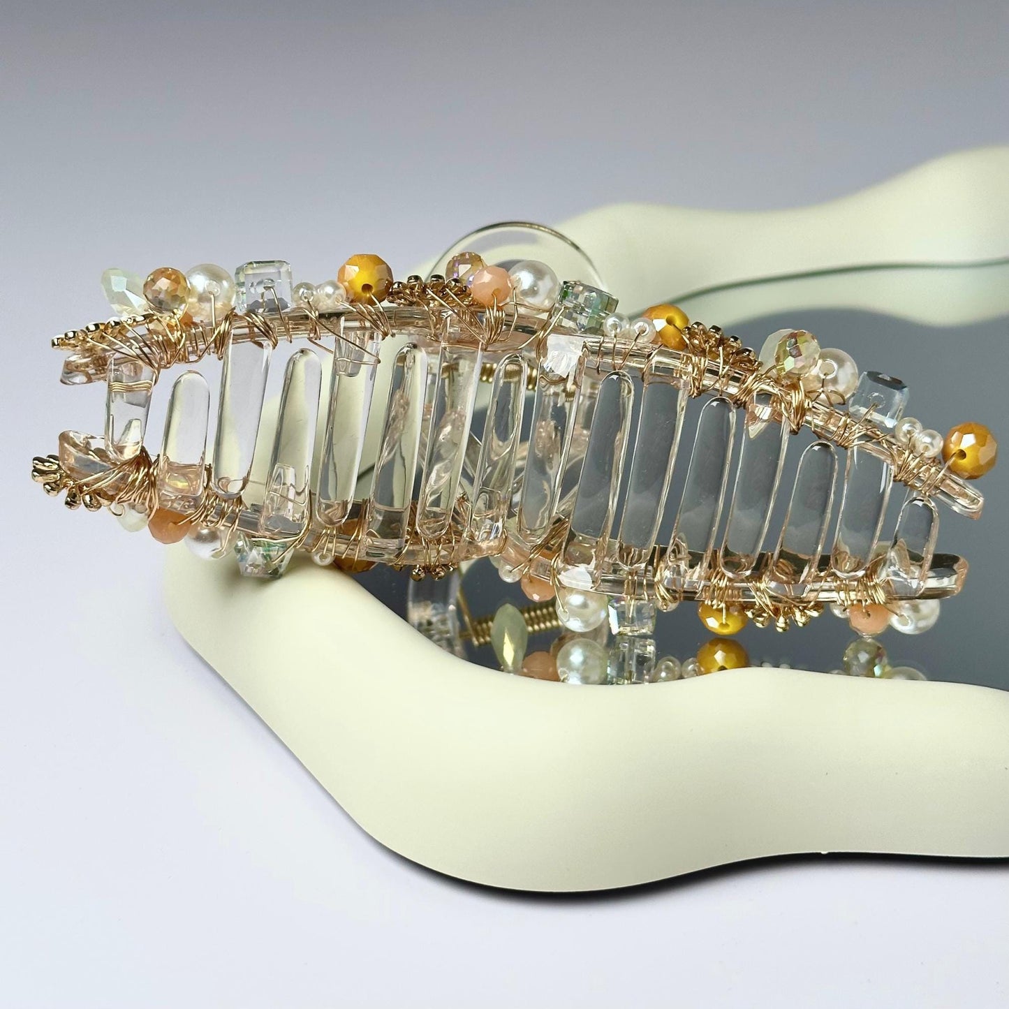 Daisy Hair Claw Clip