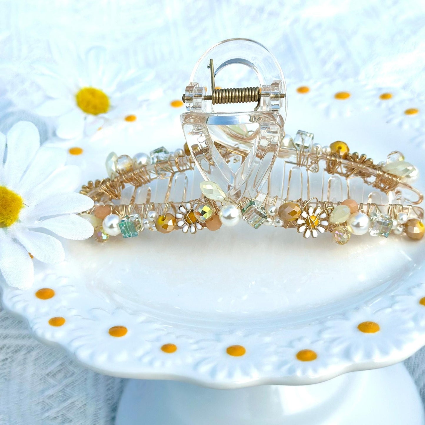 Daisy Hair Claw Clip