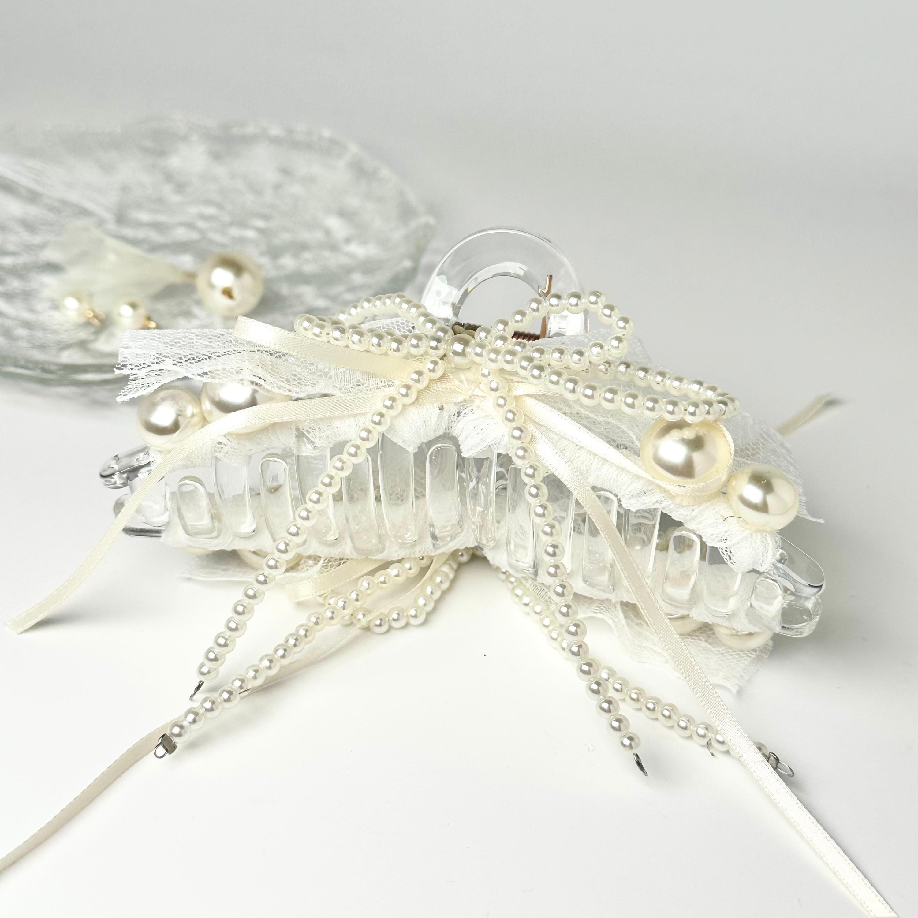 White Pearl Bow Hair Claw